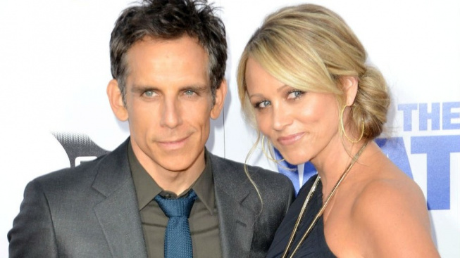 Ben Stiller doma schovává sexy manželku