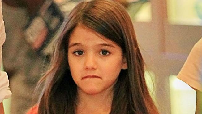 Suri Cruise půjde do speciální školy, učit se bude na střeše Suri