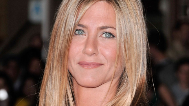 Jennifer Aniston se stane tváří vlasových produktů