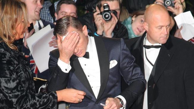 Daniel Craig bojoval na premiéře Skyfall s nevolností Daniel Craig