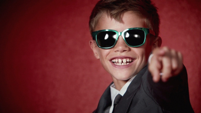 Romeo Beckham je model jako jeho otec, podívejte se na video!