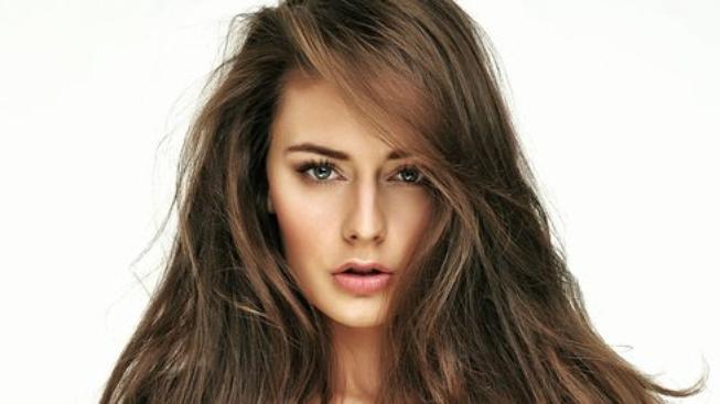 Česká Miss Chlebovská ukázala sexy tanec ve videoklipu Tomáše Pastrňáka!