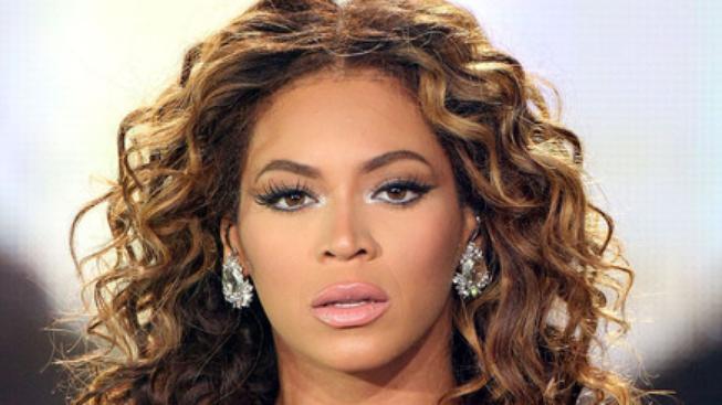 Beyoncé má už plné zuby novinářských kachen!
