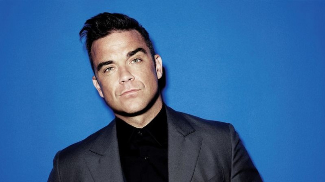 Robbie Williams si v novém videoklipu chatuje s dívkou z Česka!