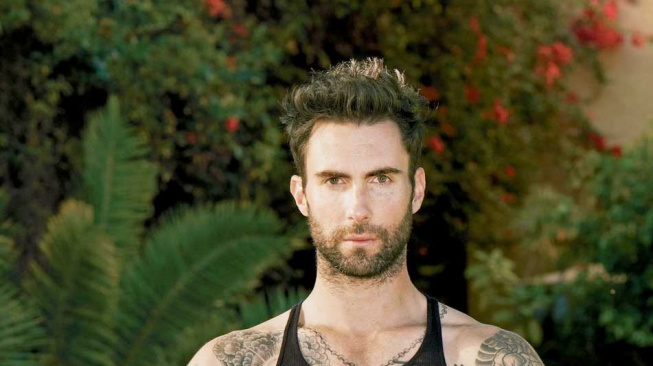 Sexy frontman Maroon 5 se zasnoubil s modelkou Victoria´s secret