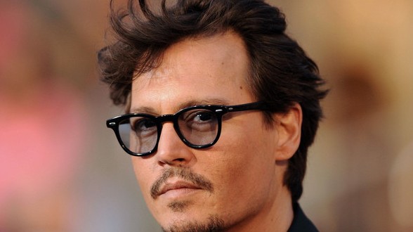 Johnny Depp prozradil, že je na jedno oko skoro slepý