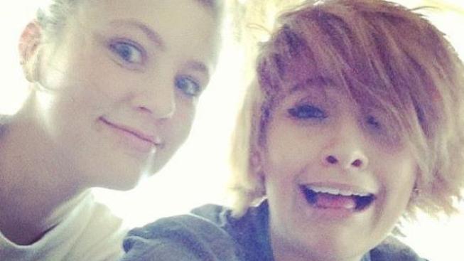 Dcera krále popu Paris Jackson už je po pokusu o sebevraždu v pohodě