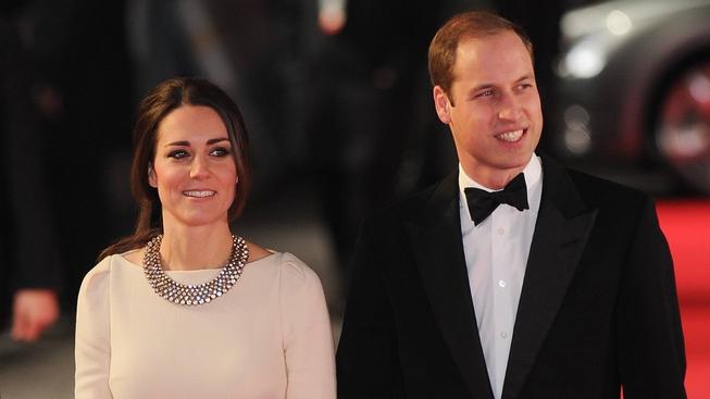 Kate a William: Na premiéře filmu o Mandelovi se dozvěděli o jeho smrti