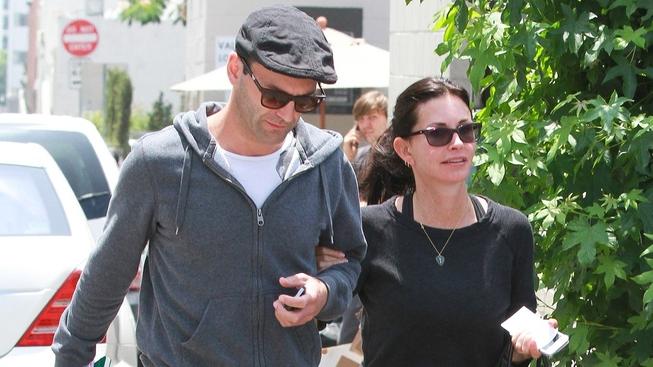 Courteney Cox a Johnny McDaid se zasnoubili