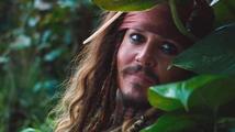 Johnny Depp si vážně poranil ruku