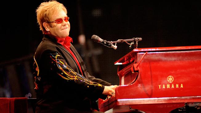 Elton John: 'Už nikdy si neobléknu nic od Dolce & Gabbany'