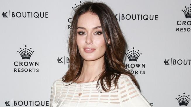 Nicole Trunfio se nechala nafotit při kojení