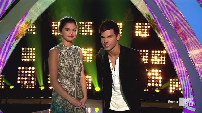 Selena Gomez a Taylor Lautner: Jsou jen přátelé nebo to mezi nimi opět jiskří?