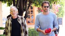 Hollywoodský sympaťák Bradley Cooper zavzpomínal na svého zesnulého otce