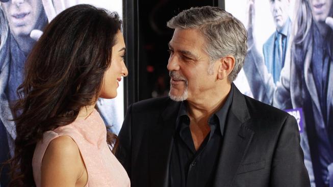 George Clooney popřel spekulace, podle kterých je jeho manželka těhotná