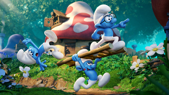 Filmové premiéry: Zapomenutá šmoulí dobrodružství a odvážný čin v době 2. světové války