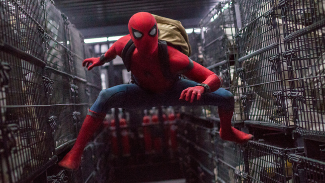 Filmové premiéry: Nový Spider-Man a agentka v boji proti radikální skupině
