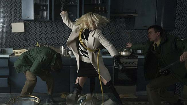 4 nejdivnější klony Jamese Bonda