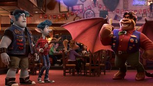 Filmové premiéry: Děsivý vzkaz ze záhrobí a elfští teenageři na cestách