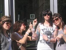 Coathangers 