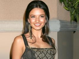 Alice Greczyn