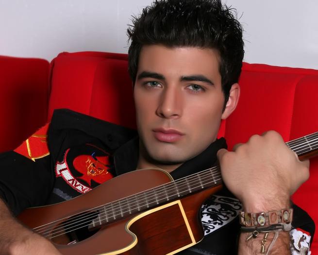 Jencarlos Canela