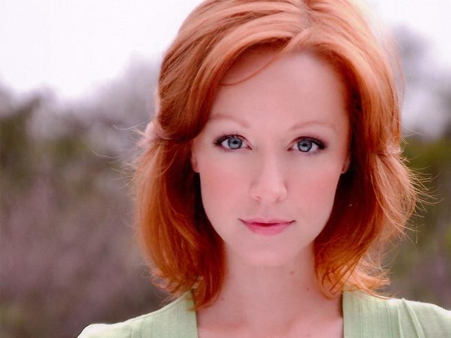 Lindy Booth