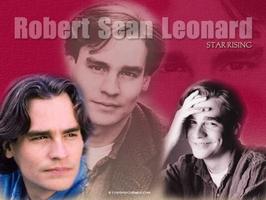 Robert Sean Leonard