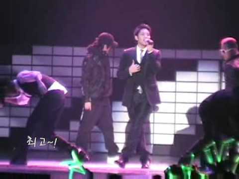 Profilový obrázek - 12.31.2007 YG Family One Concert: Se7en - 한번 단 한번 + 러브 스토리