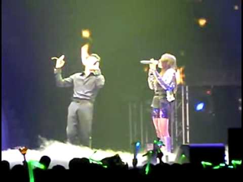 Profilový obrázek - 12.31.2007 - YG Family One Concert: Se7en + Gummy - I'm Your Angel (cover)