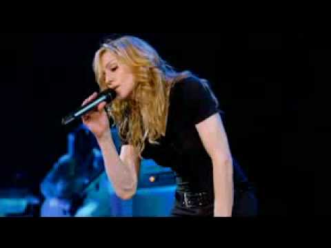 Profilový obrázek - 15 Madonna - Substitute For Love - The Confessions Tour