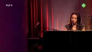 02. Norah Jones - sinkin' soon (live in Amsterdam )