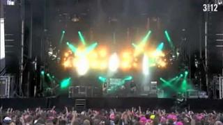 Alter Bridge: "Slip To The Void" Live at Pink Pop 2011