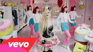 Avril Lavigne- Hello Kitty