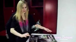 Avril Lavigne - "Support for People with Disabilities" Behind the Scene (Part 1)
