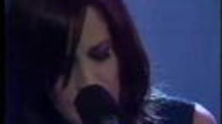 Chantal Kreviazuk- "Ghosts of You" (Live)