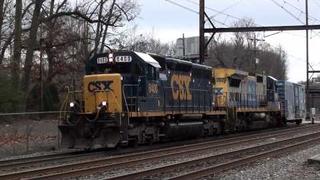 CSX Hands off Silverliner Vs, BN Green on Q439-27, UP on 17G, and more! Woodbourne on 12/27/11