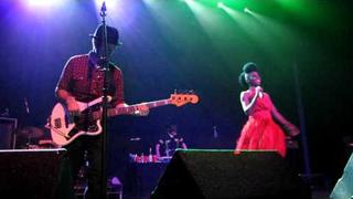 Morcheeba - "From Russia With Love / Rome Wasn't Built In A Day" - Live at The Music Box