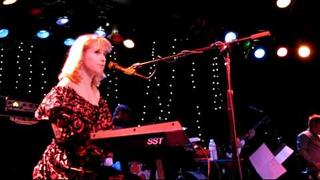 Nellie McKay - "The Dog Song / Crazy Rhythm" - Live at The Roxy