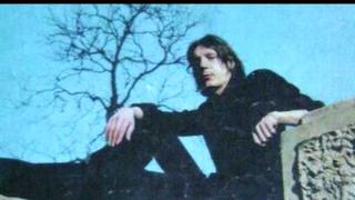 Petr Novák - Náhrobní kámen