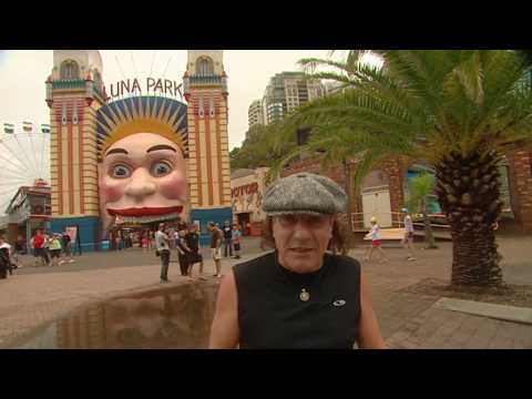 Profilový obrázek - AC/DC's Brian Johnson Rocks Around Sydney in a Roller