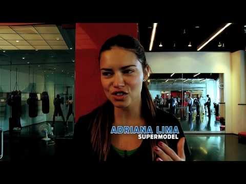 Profilový obrázek - Adriana Lima trains with Manny Pacquiao on Crowd Goes Wild
