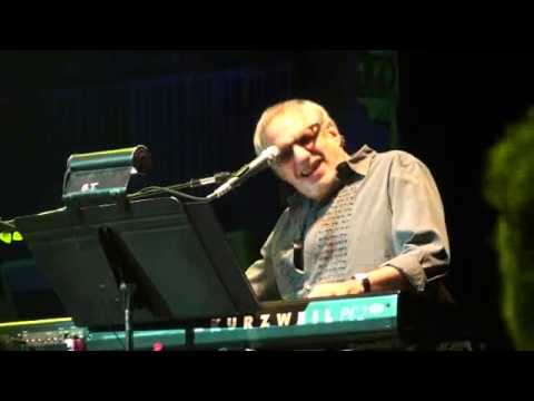 Profilový obrázek - Allman Brothers & Donald Fagen Beacon Theatre 3/17/11 "Down Along the Cove" & "Shakedown Street"