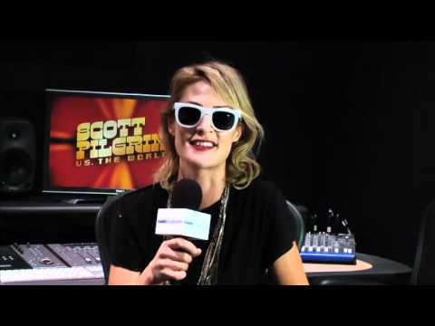 Profilový obrázek - An Interview With Emily Haines
