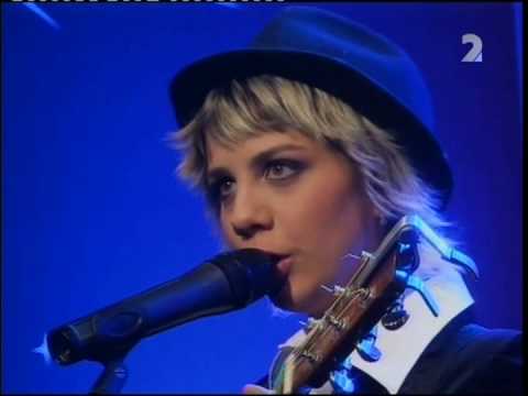 Profilový obrázek - Aneta Langerová - Voda živá (Live 2008)