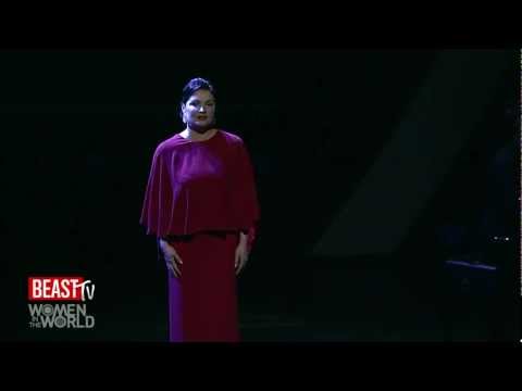 Profilový obrázek - Anna Netrebko singing at the closing of Women in the World 9th March 2012