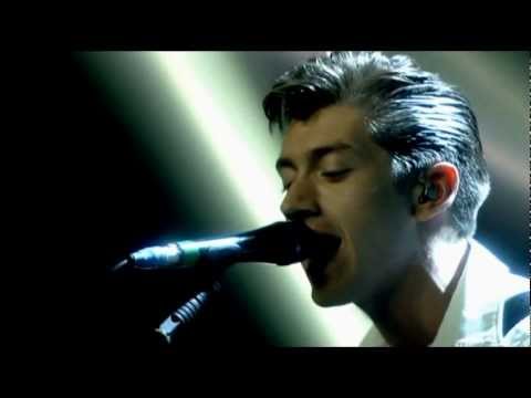 Profilový obrázek - Arctic Monkeys - Black Treacle (Live Jonathan Ross Show)