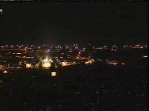 Profilový obrázek - Arctic Monkeys - Glasto 07 - Leave Before The Lights Come On