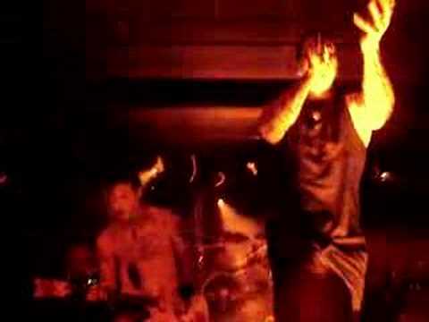 Profilový obrázek - Avenged Sevenfold - Eternal Rest (Live)