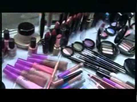 Profilový obrázek - Avon (commercial) with Cansu Dere